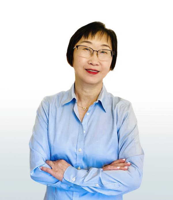 Wenyan Wang, PhD Vice President, Clinical Development